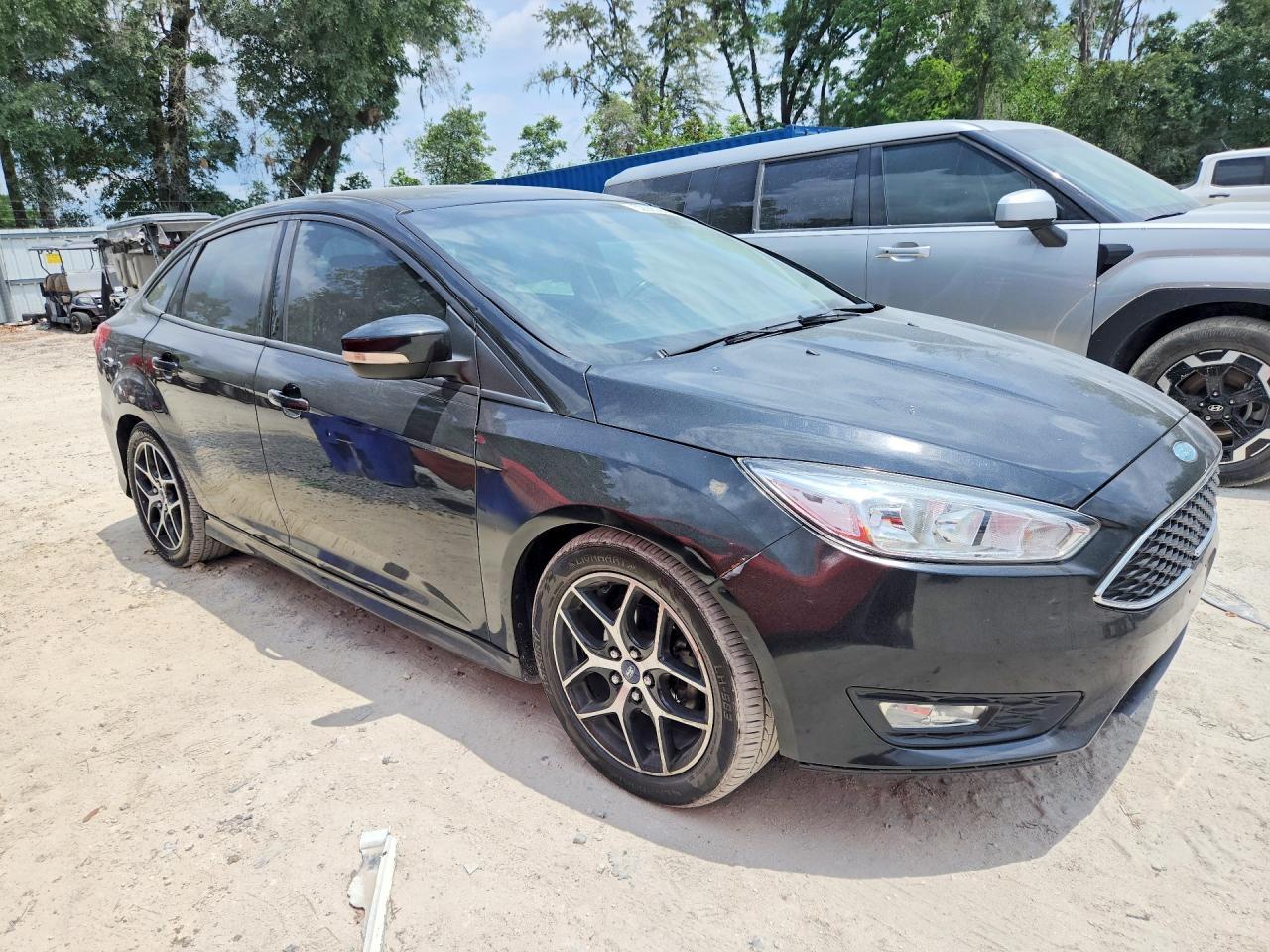 2015 Ford Focus Se - Image 4