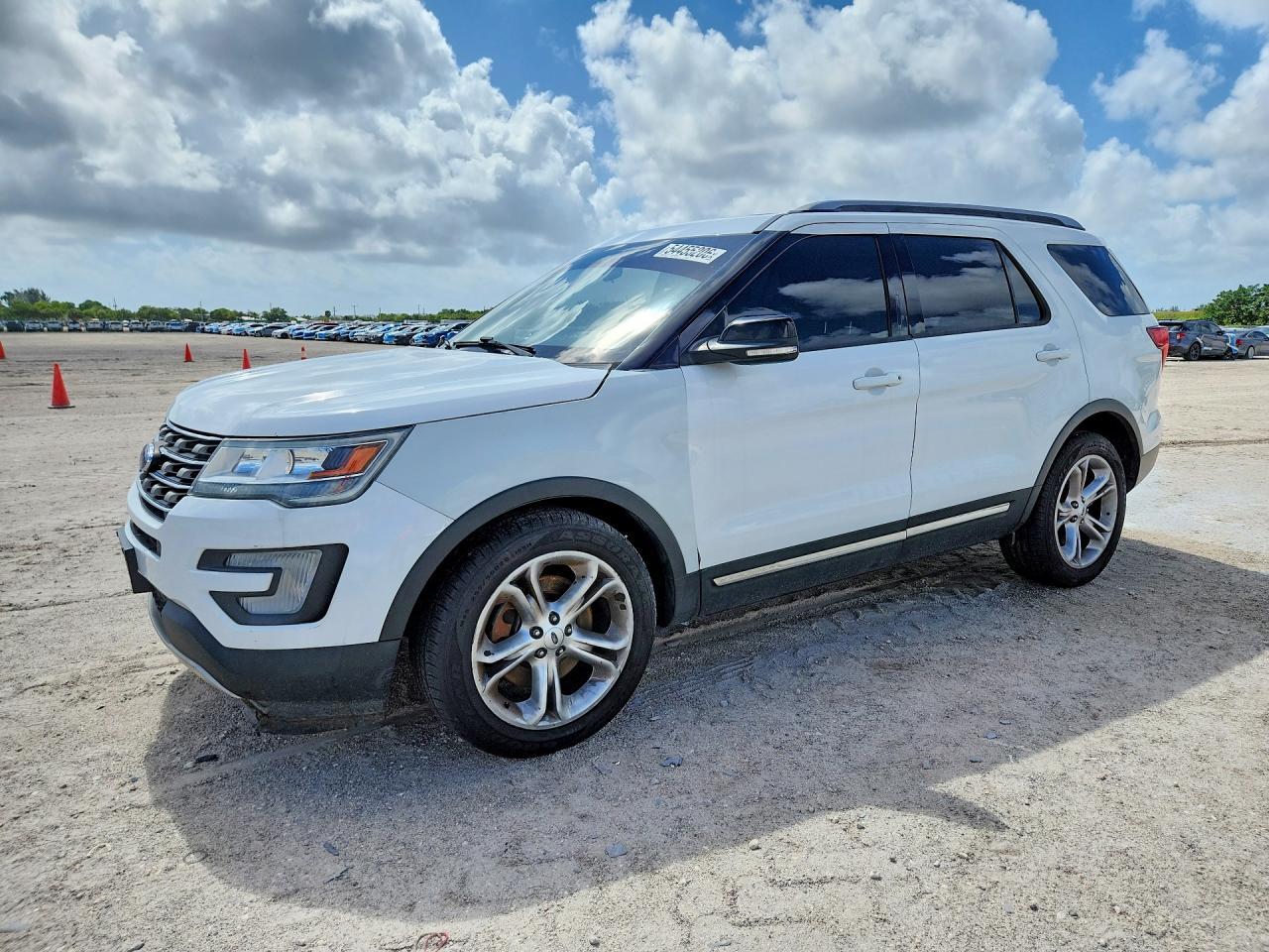 2016 Ford Explorer Xlt