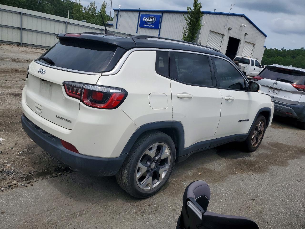 2019 Jeep Compass Limited - Image 3