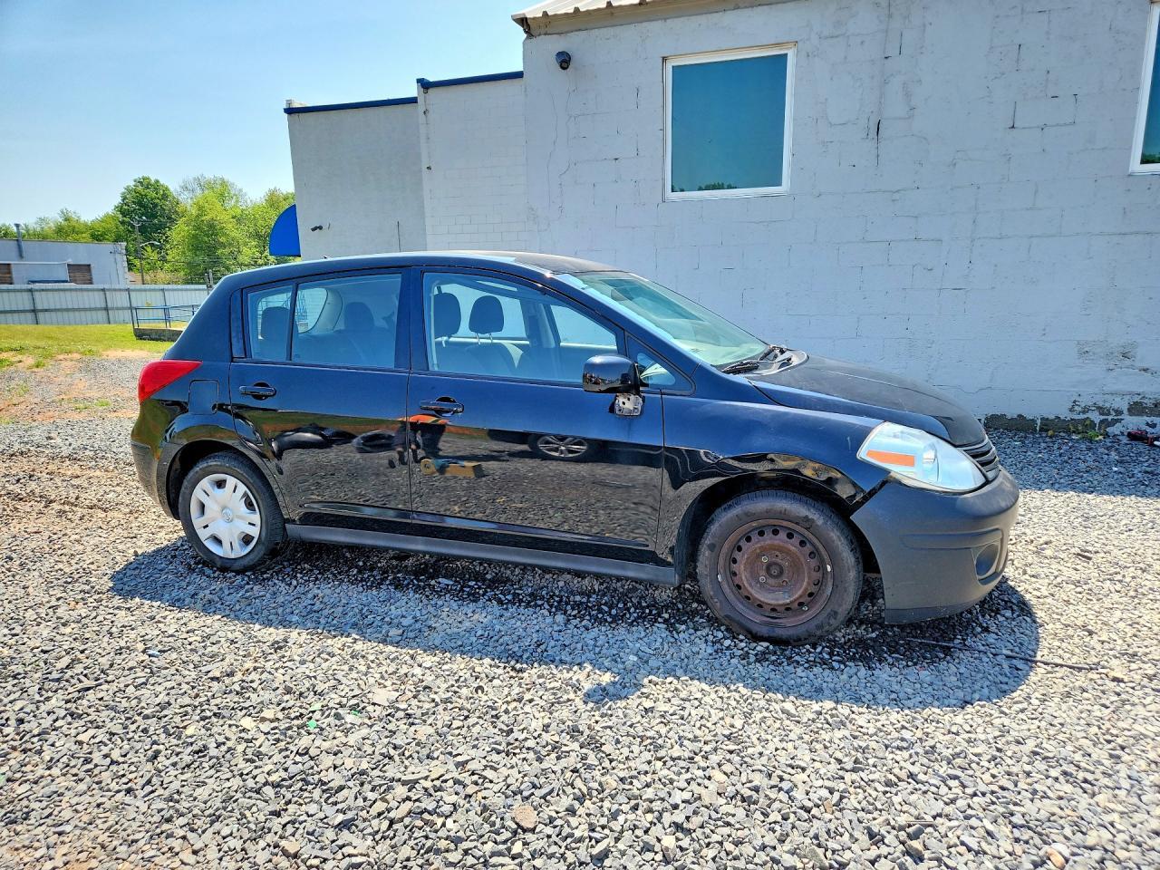 2011 Nissan Versa 1.8 S - Фото 4