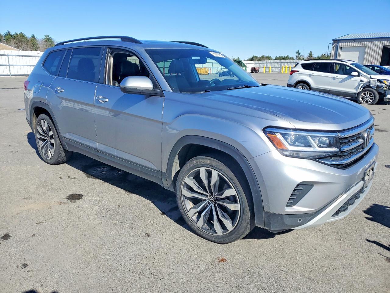 2022 Volkswagen Atlas Se - Фото 4