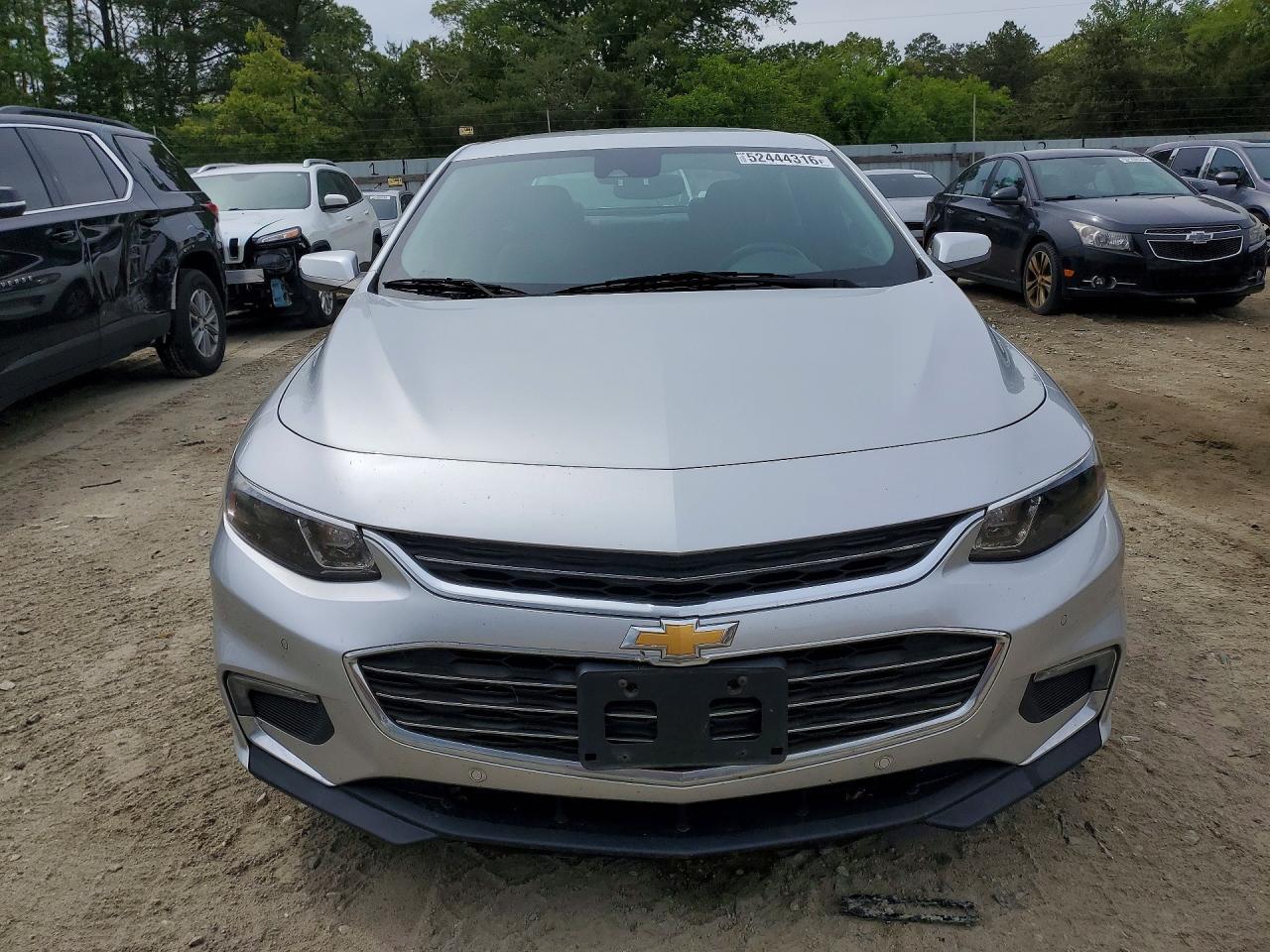 2016 Chevrolet Malibu Hybrid - Image 5