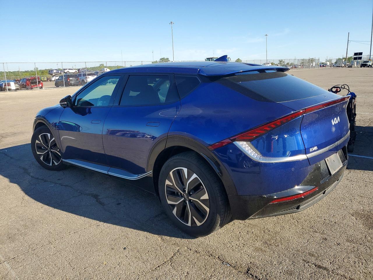 2023 Kia Ev6 Wind - Image 2