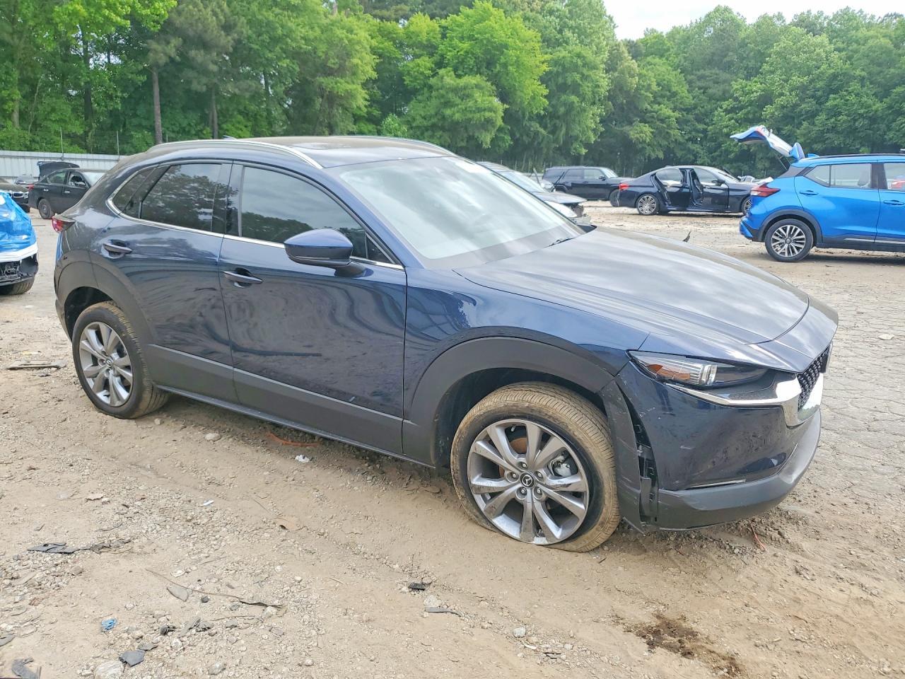 2023 Mazda Cx-30 Premium - Image 4