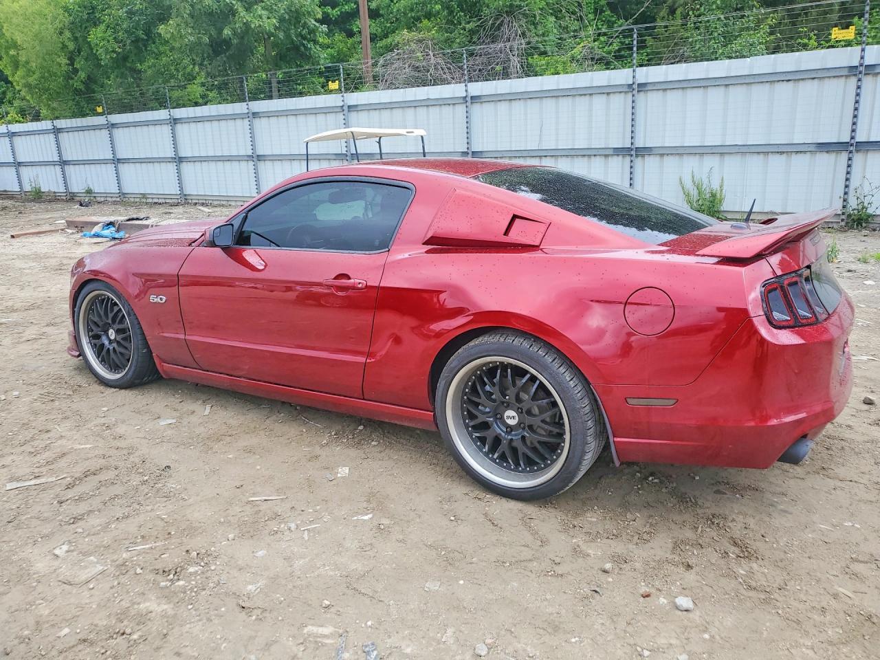 2014 Ford Mustang Gt - Фото 2