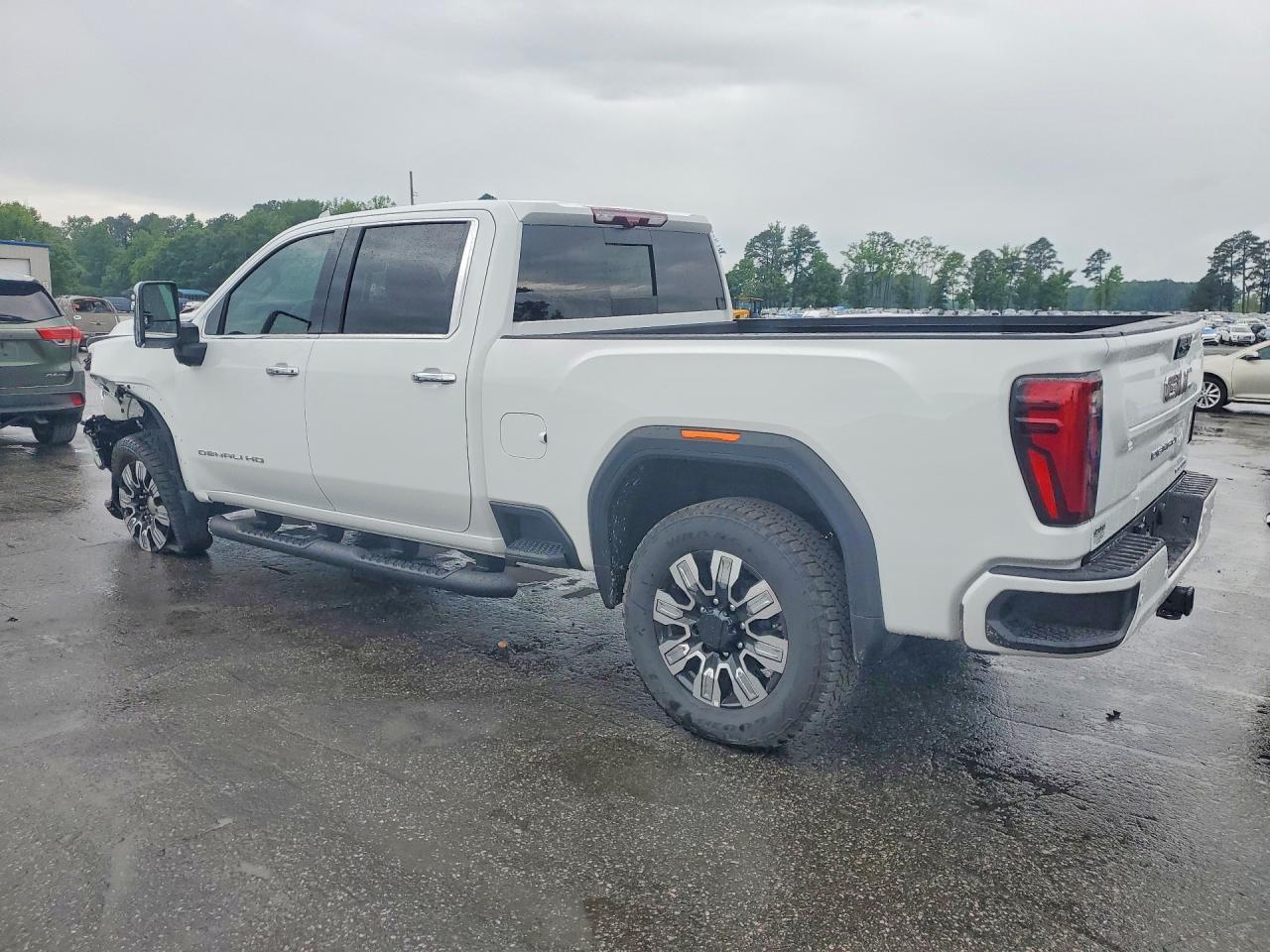 2026 GMC Sierra K2500 Denali - Фото 2
