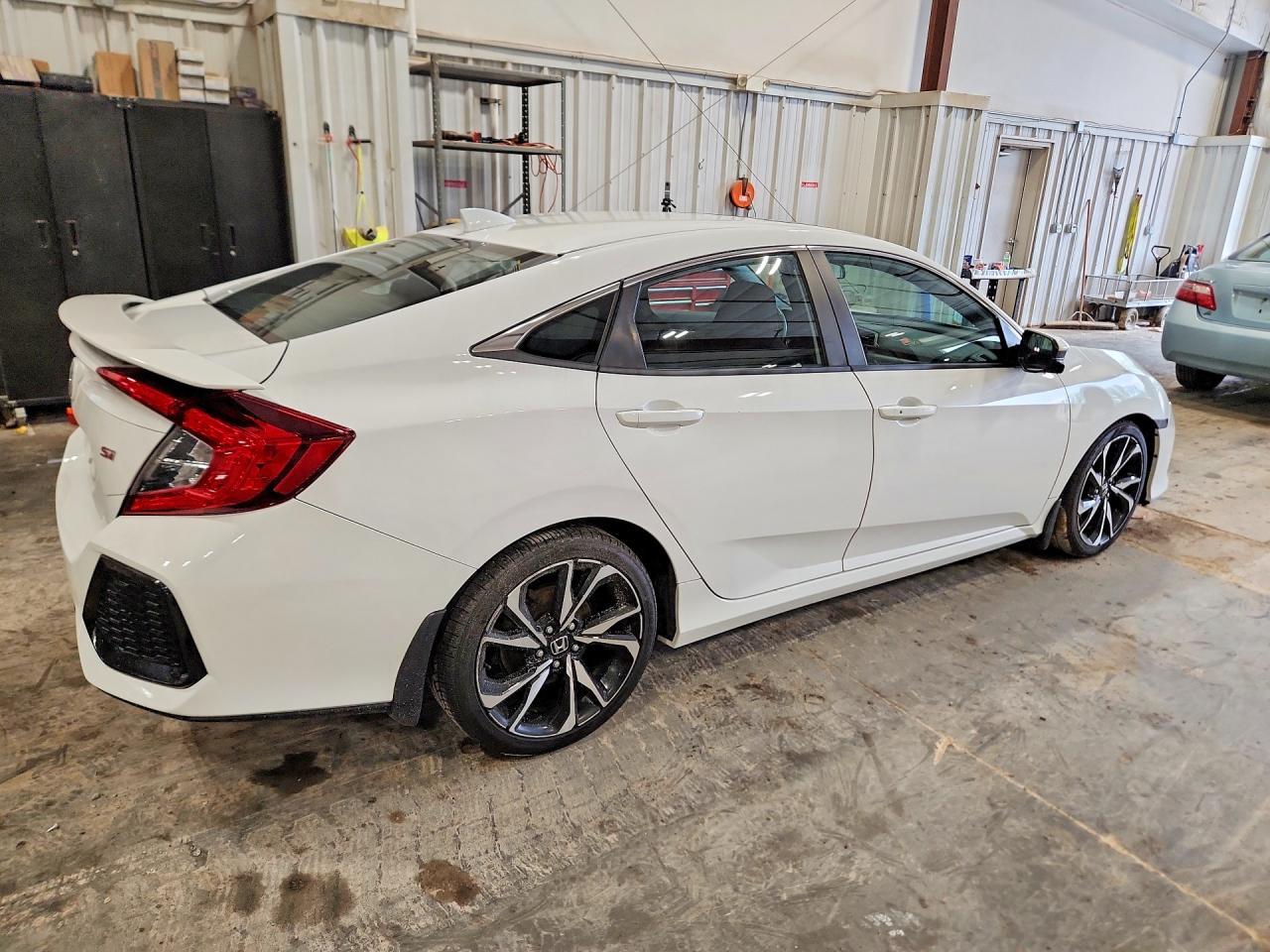 2019 Honda Civic Si - Image 3