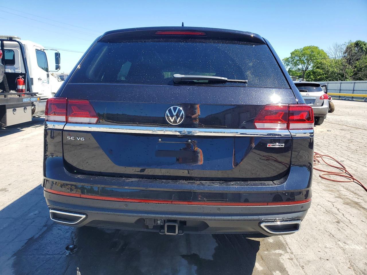 2022 Volkswagen Atlas Se - Image 6