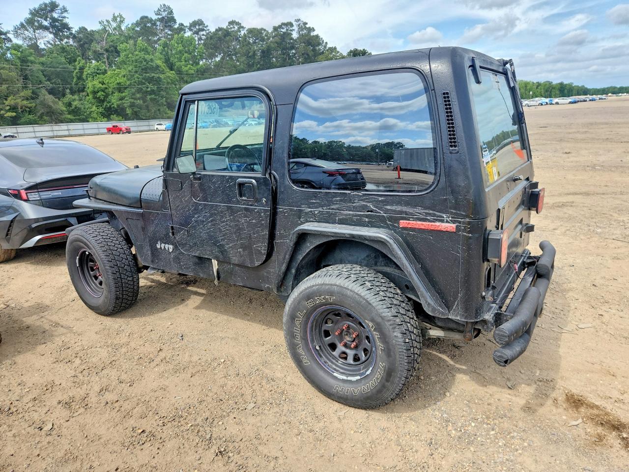 1990 Jeep Wrangler / Yj - Фото 2