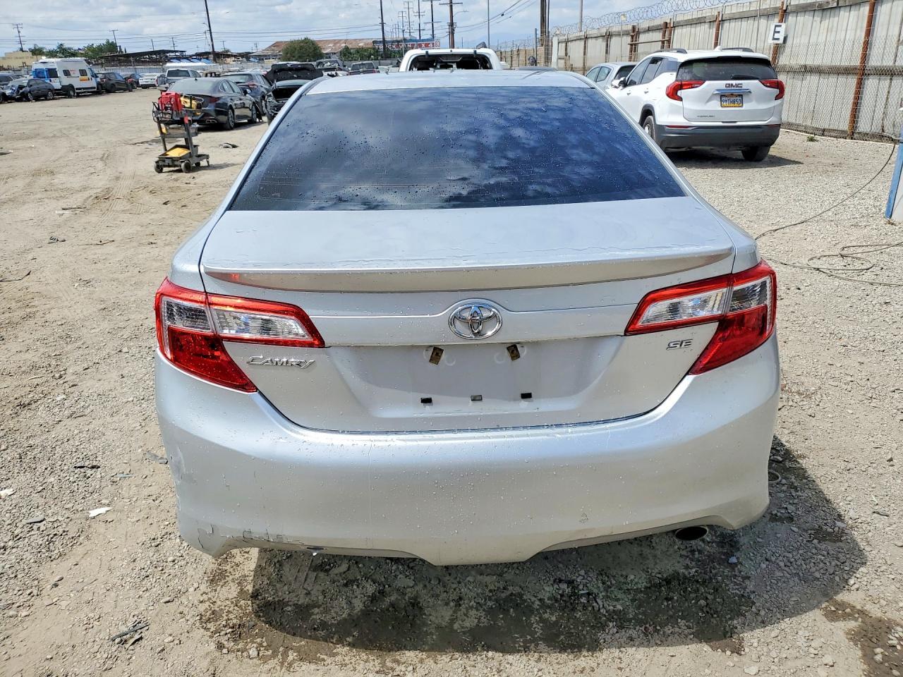 2012 Toyota Camry Se - Фото 6