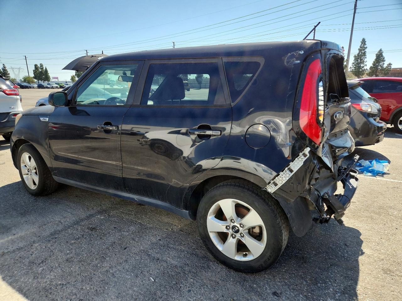 2017 Kia Soul Base - Image 2