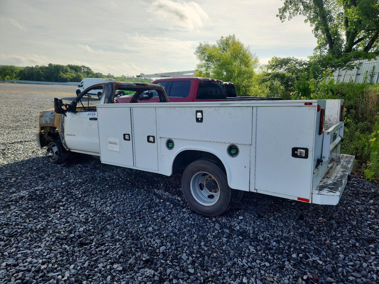 2019 Chevrolet Silverado K3500 - Фото 2