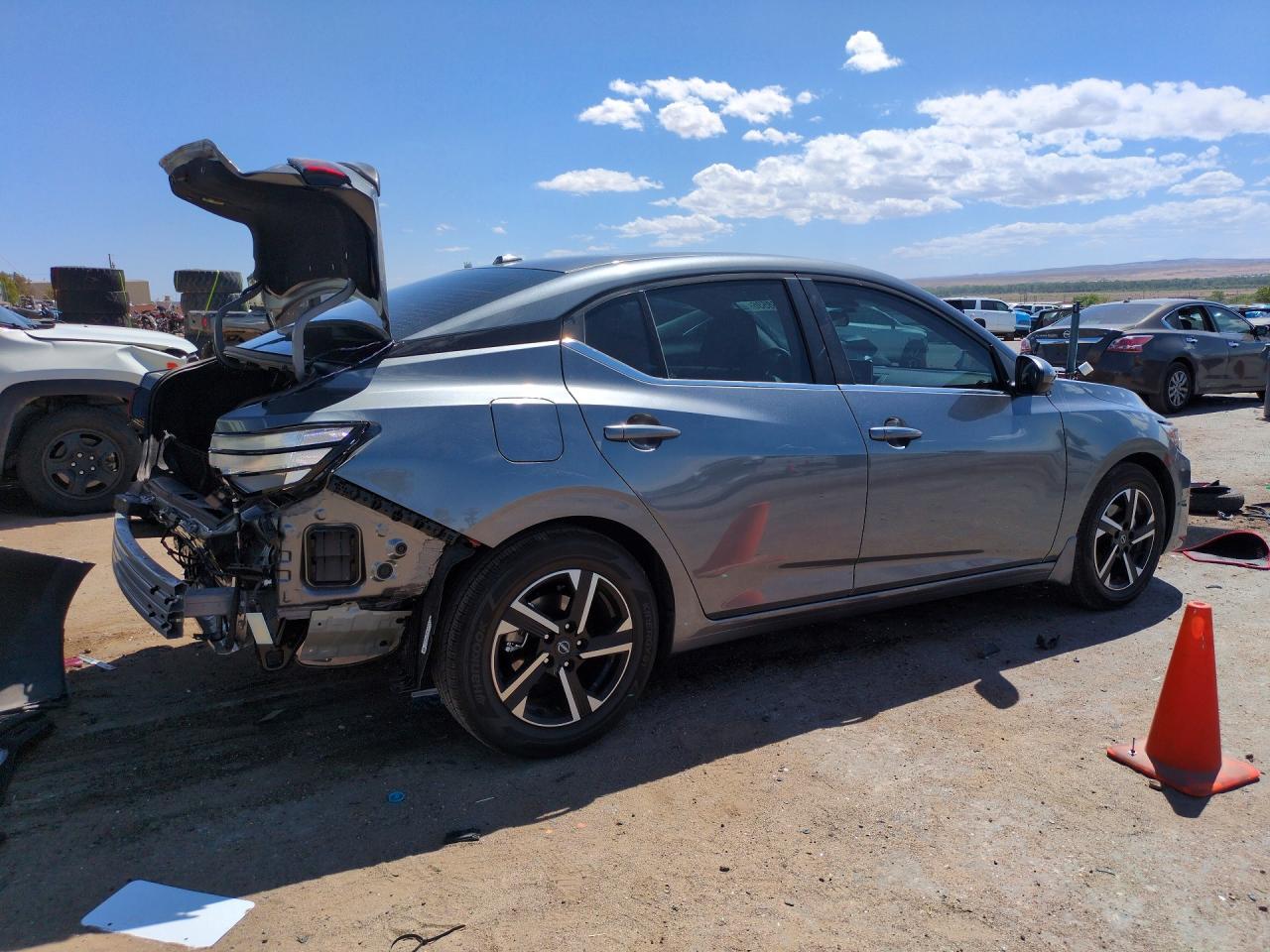 2025 Nissan Sentra Sv - Фото 3