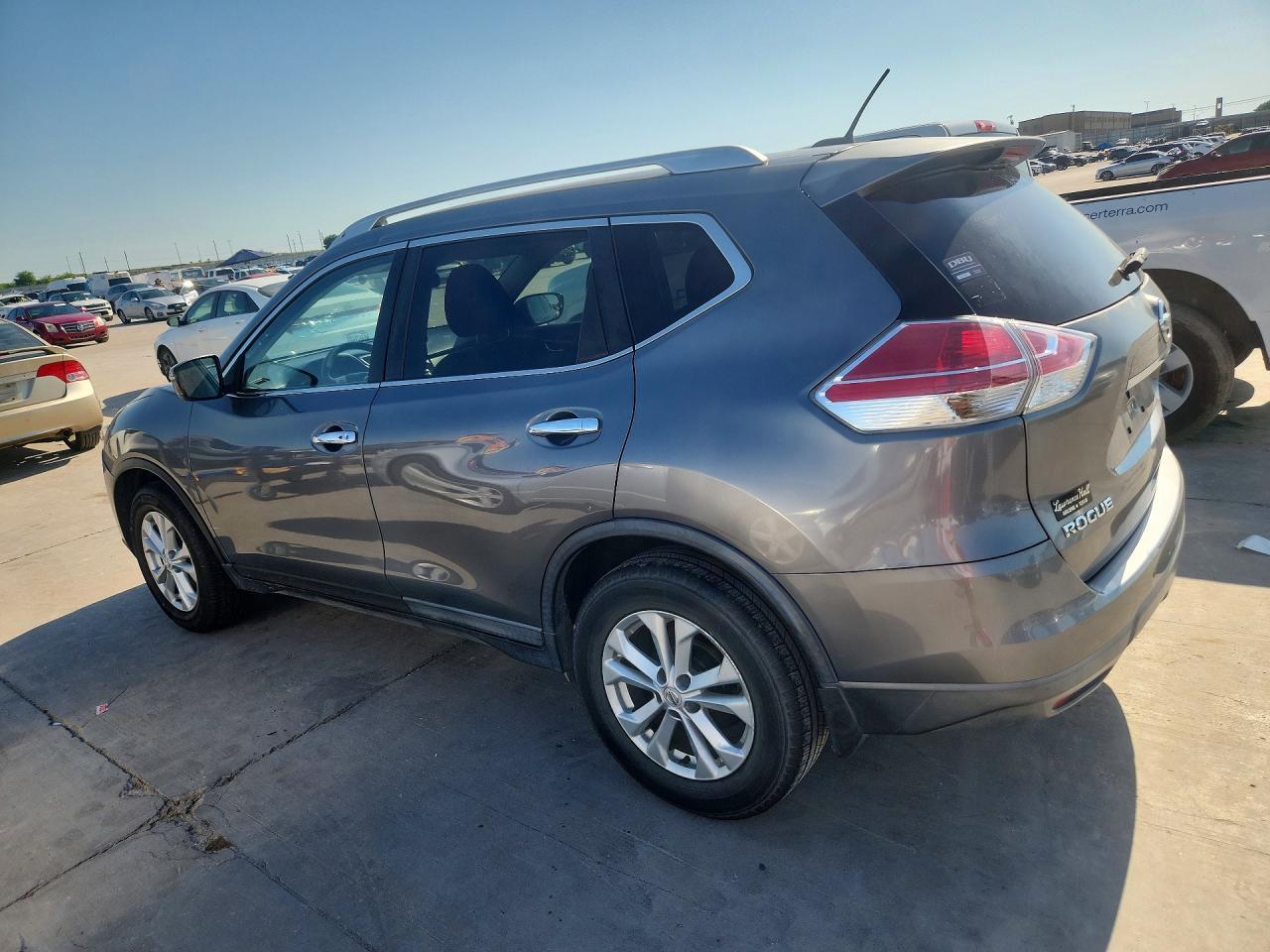 2016 Nissan Rogue Sv - Фото 2