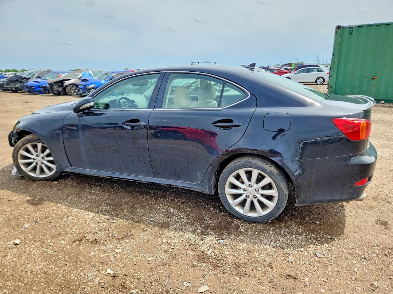 2010 Lexus Is 250 - Image 2