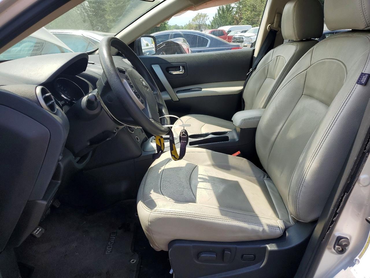 2011 Nissan Rogue S - Фото 7