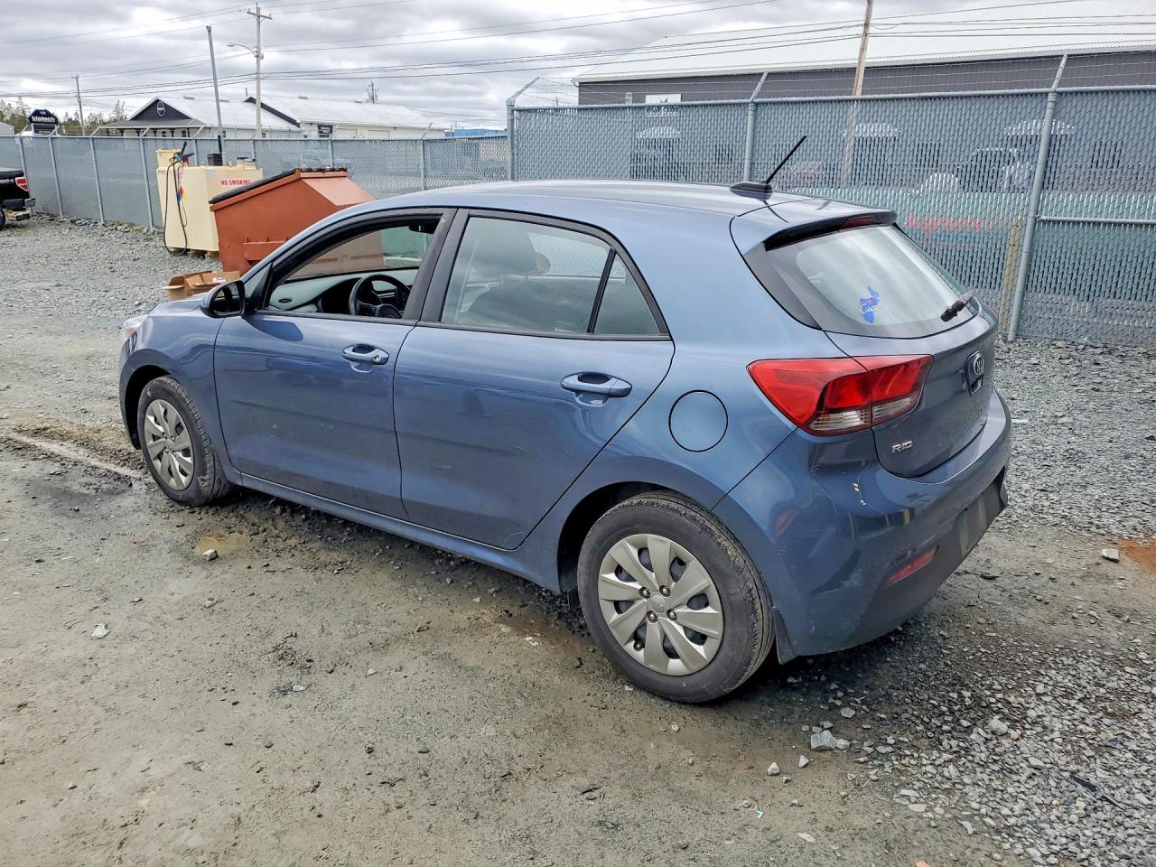 2018 Kia Rio 5-Door Lx - Фото 2
