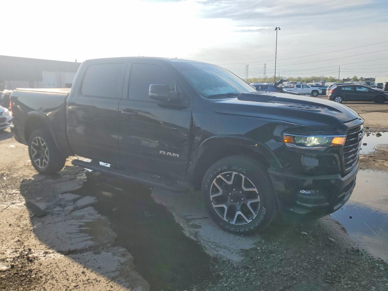 2025 Ram 1500 Laramie - Image 4