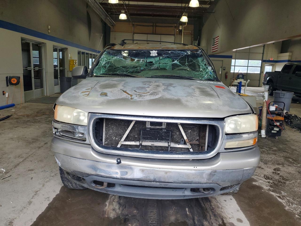 2001 GMC Yukon - Фото 5