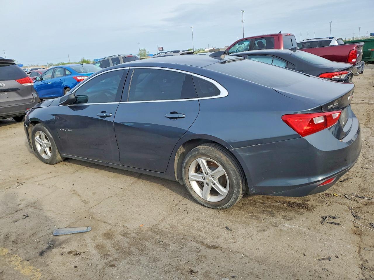 2021 Chevrolet Malibu Ls - Image 2