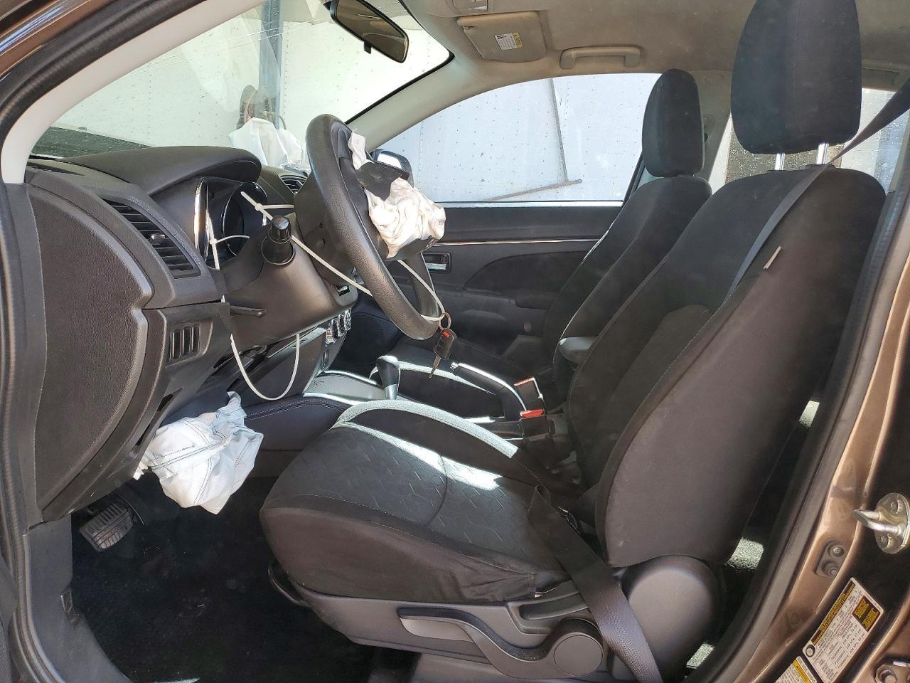 2020 Mitsubishi Outlander Sport Es - Image 7