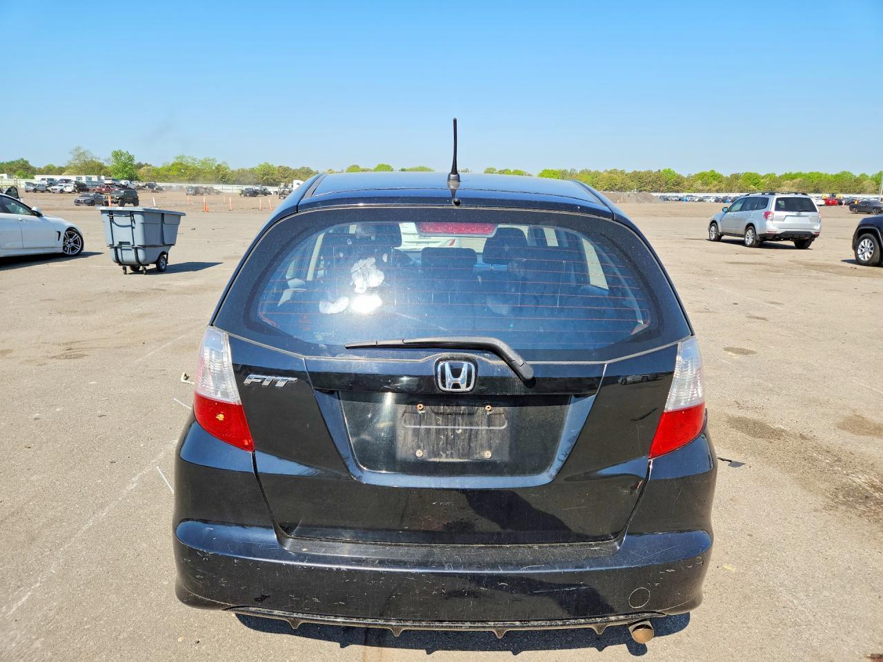 2012 Honda Fit - Image 6