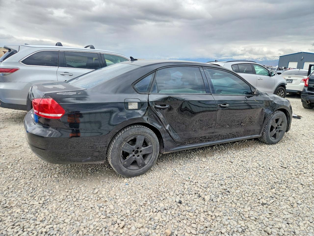 2014 Volkswagen Passat S - Фото 3