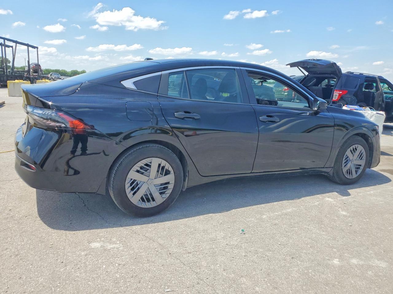 2026 Nissan Sentra S - Image 3