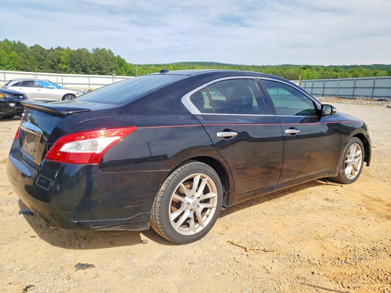 2011 Nissan Maxima 3.5 S - Фото 3