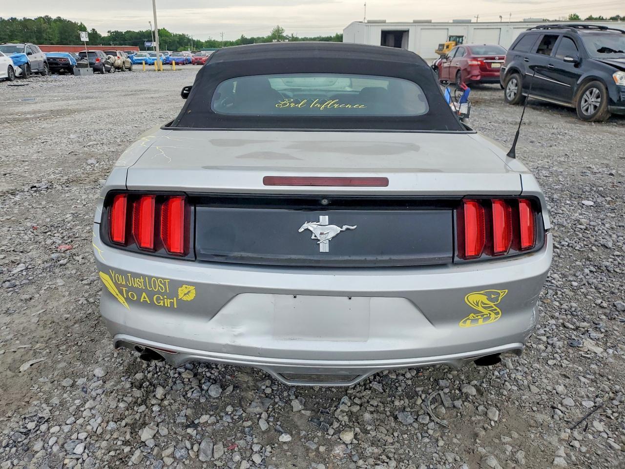 2016 Ford Mustang - Image 6