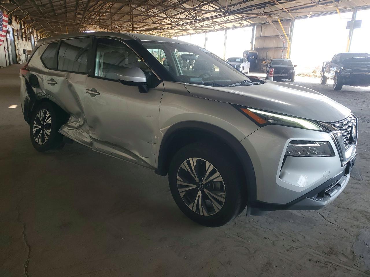 2023 Nissan Rogue Sv - Фото 4