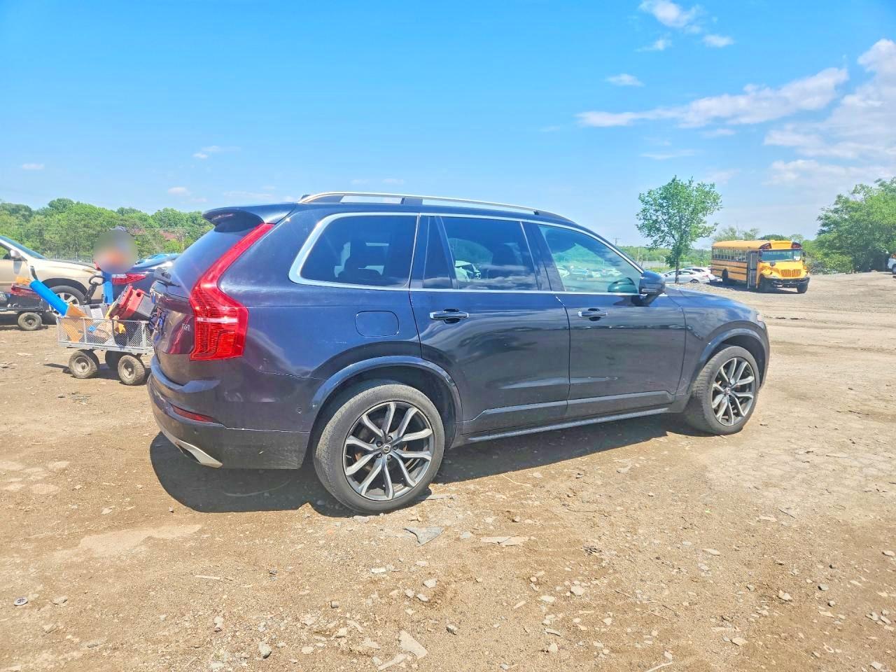 2016 Volvo Xc90 T6 - Image 3