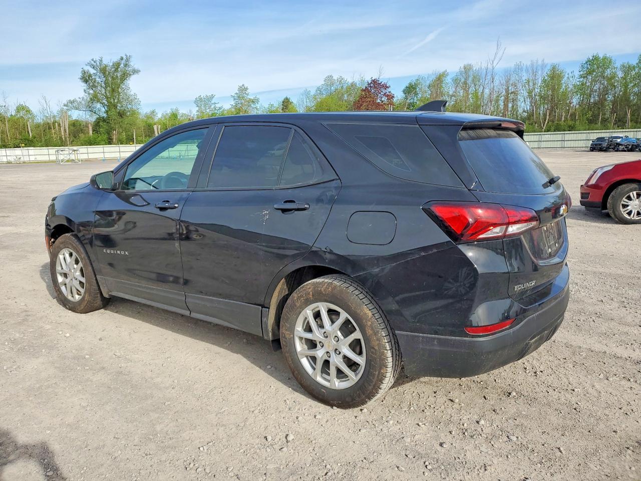 2024 Chevrolet Equinox Ls - Фото 2