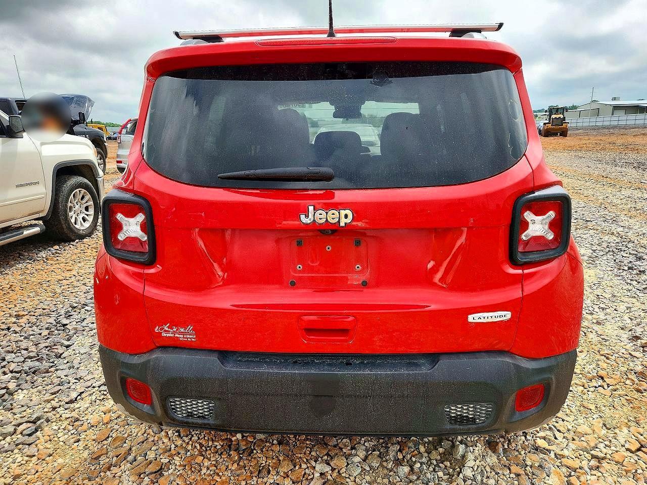 2021 Jeep Renegade Latitude - Image 6