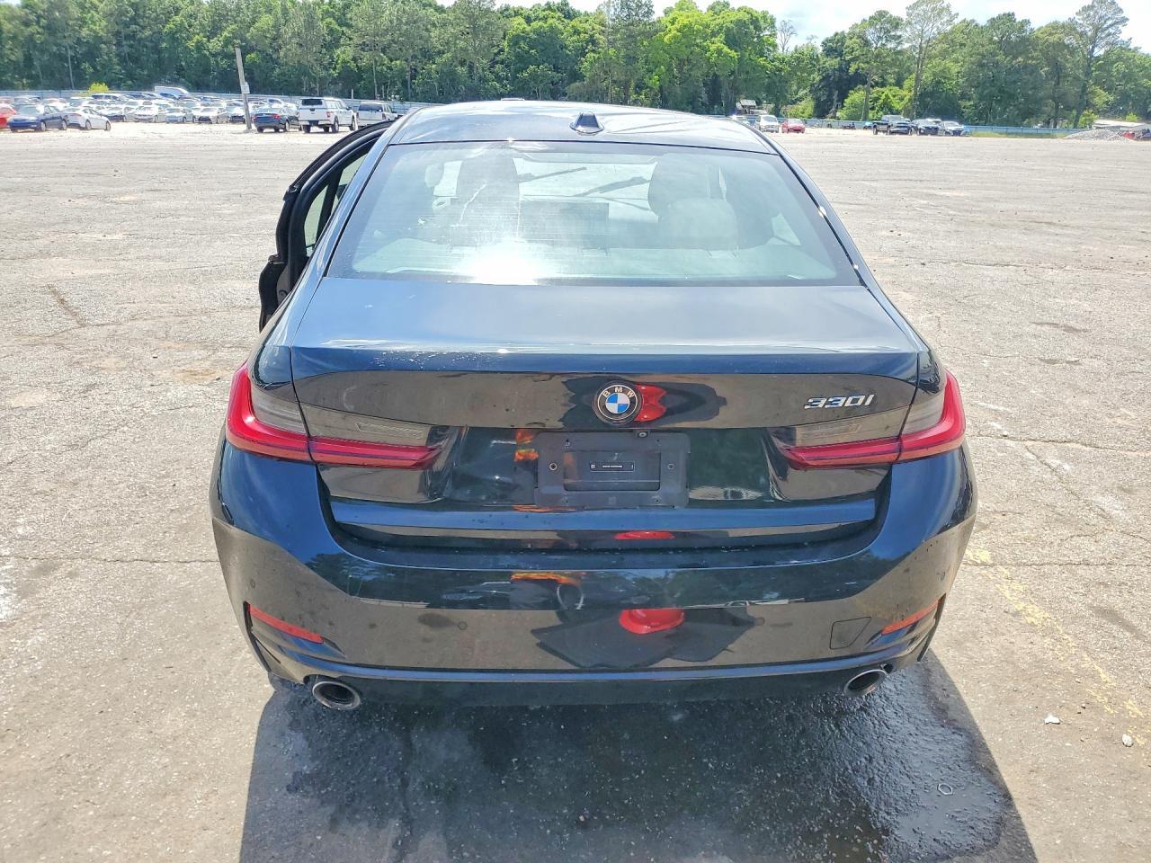 2023 BMW 330I - Фото 6