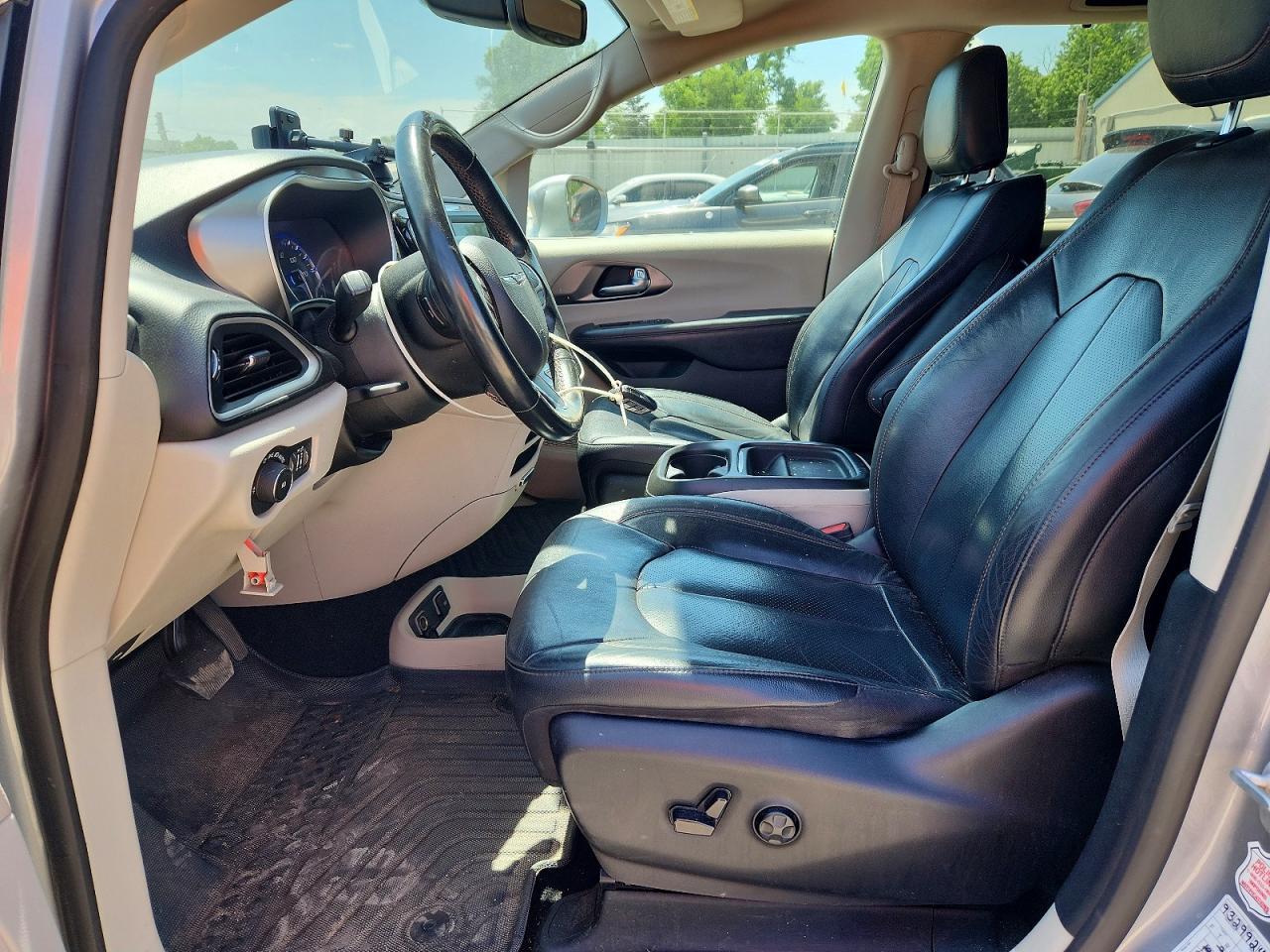 2020 Chrysler Pacifica Touring L - Фото 7