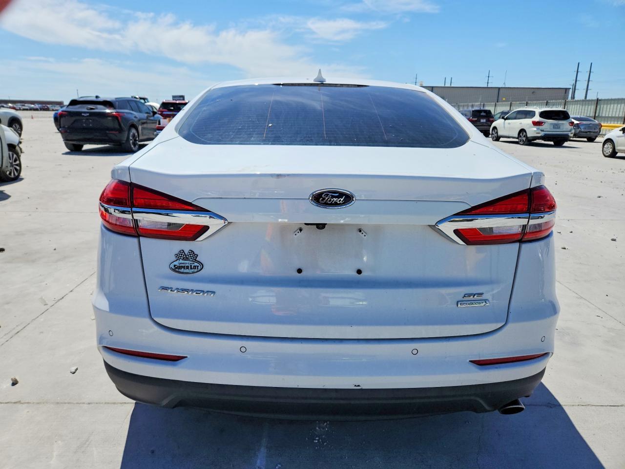 2019 Ford Fusion - Image 6