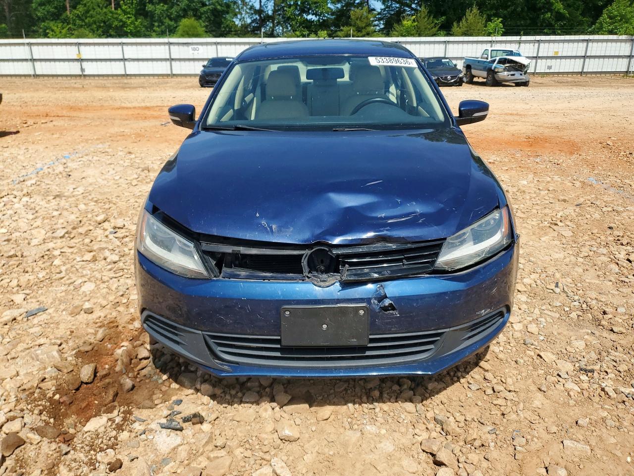 2012 Volkswagen Jetta - Image 5