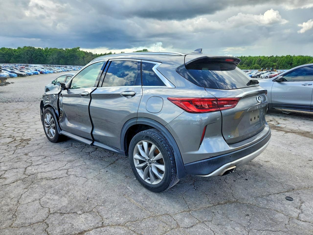 2022 Infiniti Qx50 Essential - Фото 2