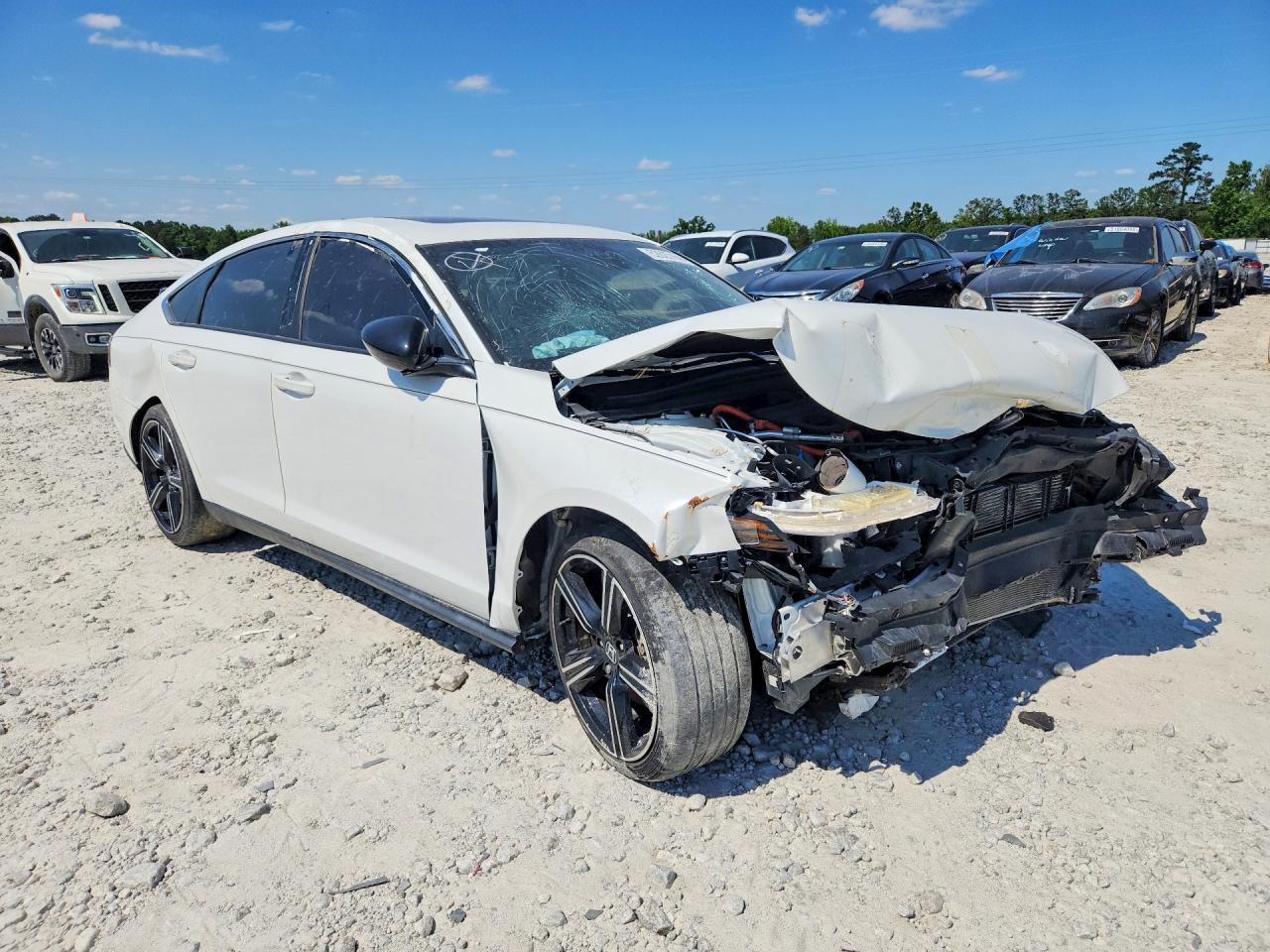 2023 Honda Accord Hybrid Sport - Image 4