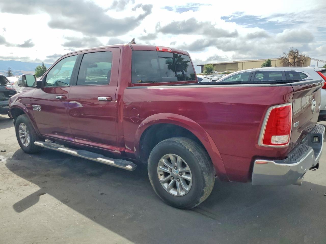 2018 Ram 1500 Laramie - Фото 2