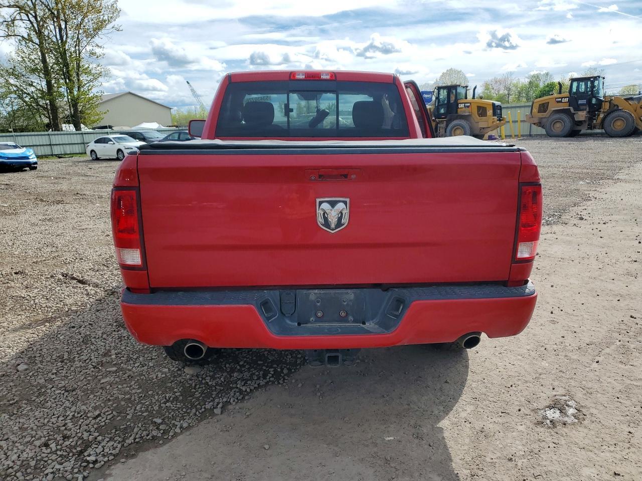2014 Ram 1500 St - Image 6