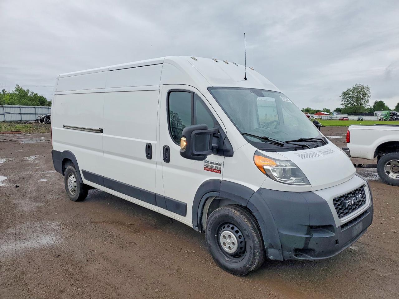2021 Ram Promaster 2500 Delivery Van - Image 4