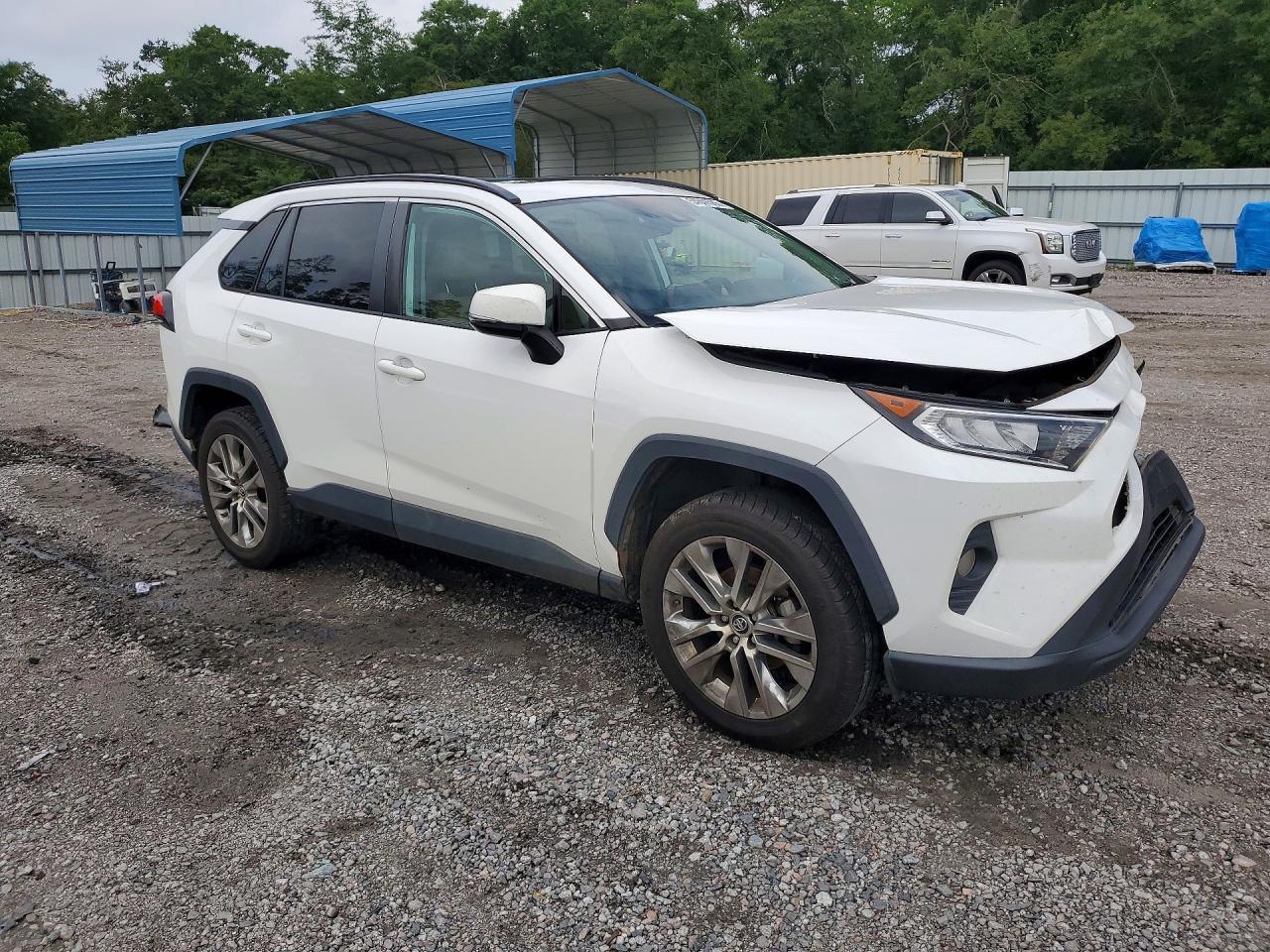 2019 Toyota Rav4 Xle Premium - Image 4