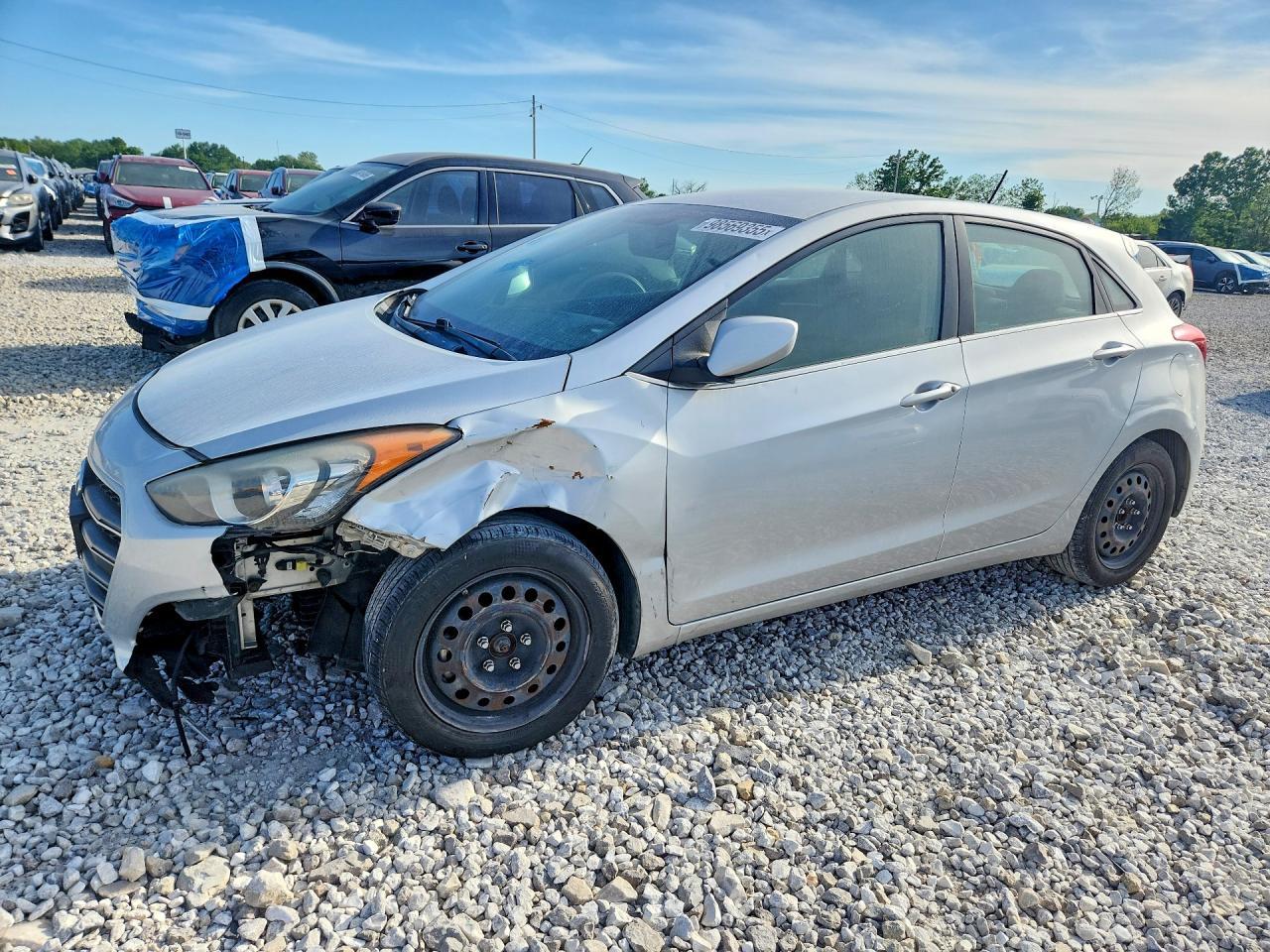 2016 Hyundai Elantra Gt Base
