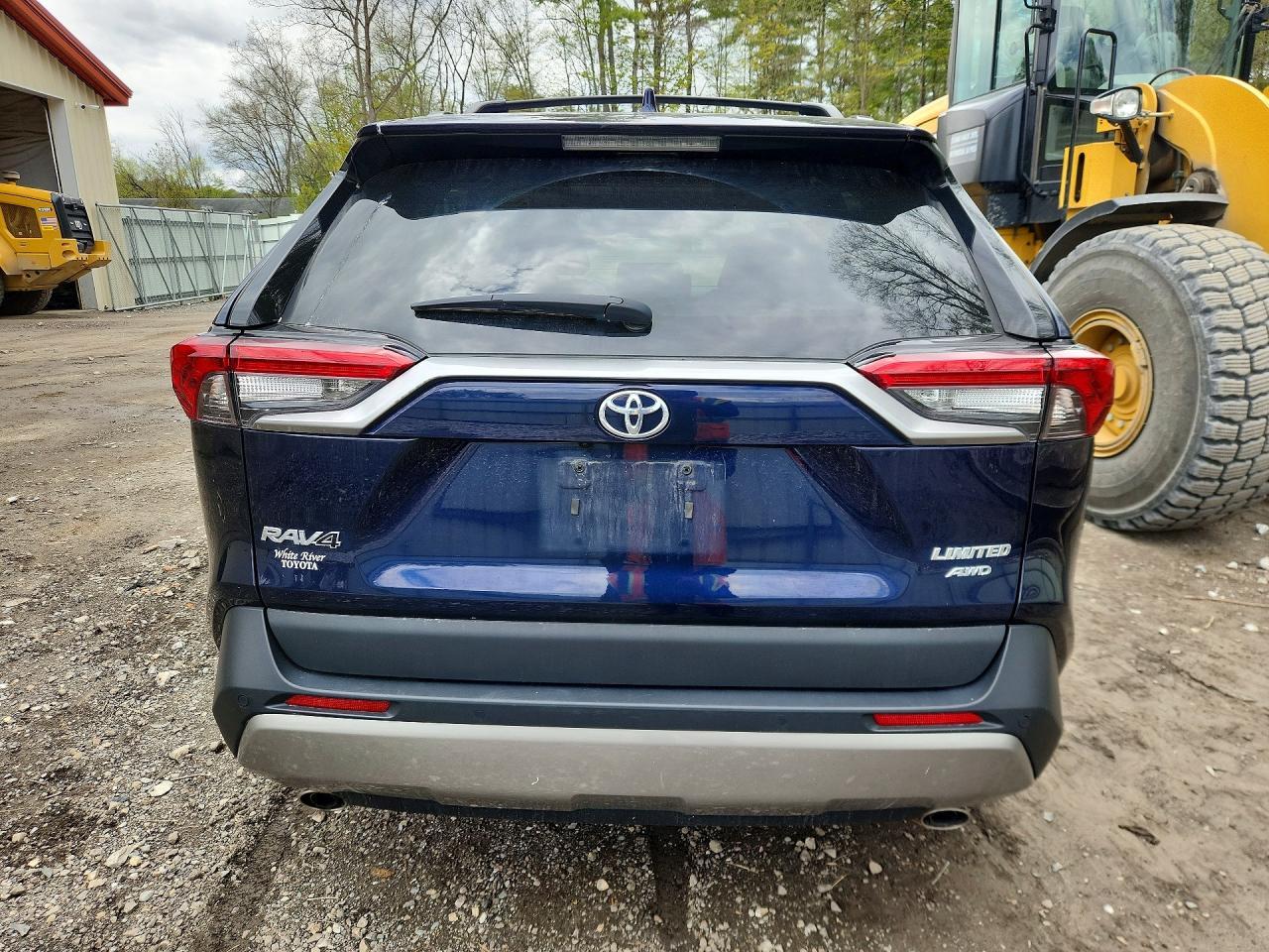 2024 Toyota Rav4 Limited - Image 6
