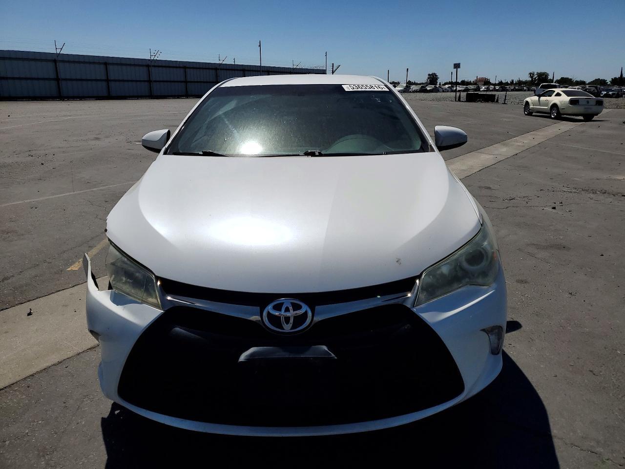 2015 Toyota Camry Se - Фото 5