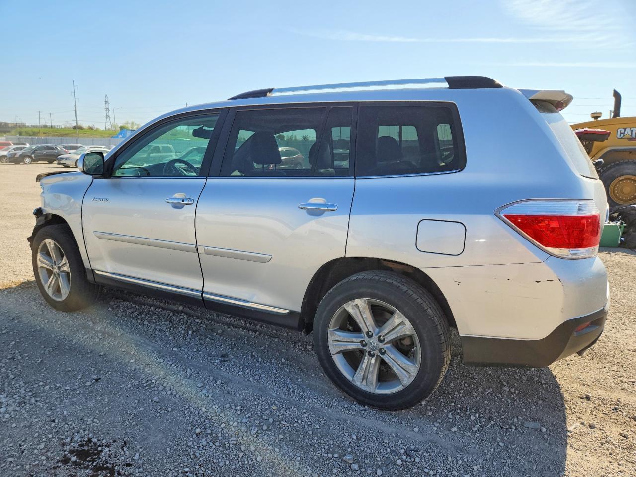 2012 Toyota Highlander Limited - Image 2