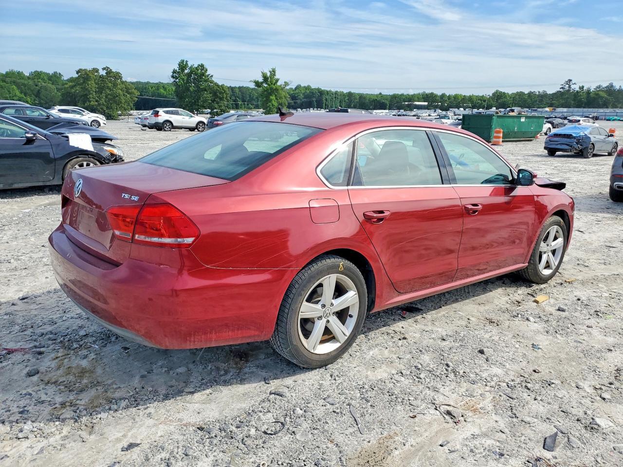 2015 Volkswagen Passat Se - Фото 3
