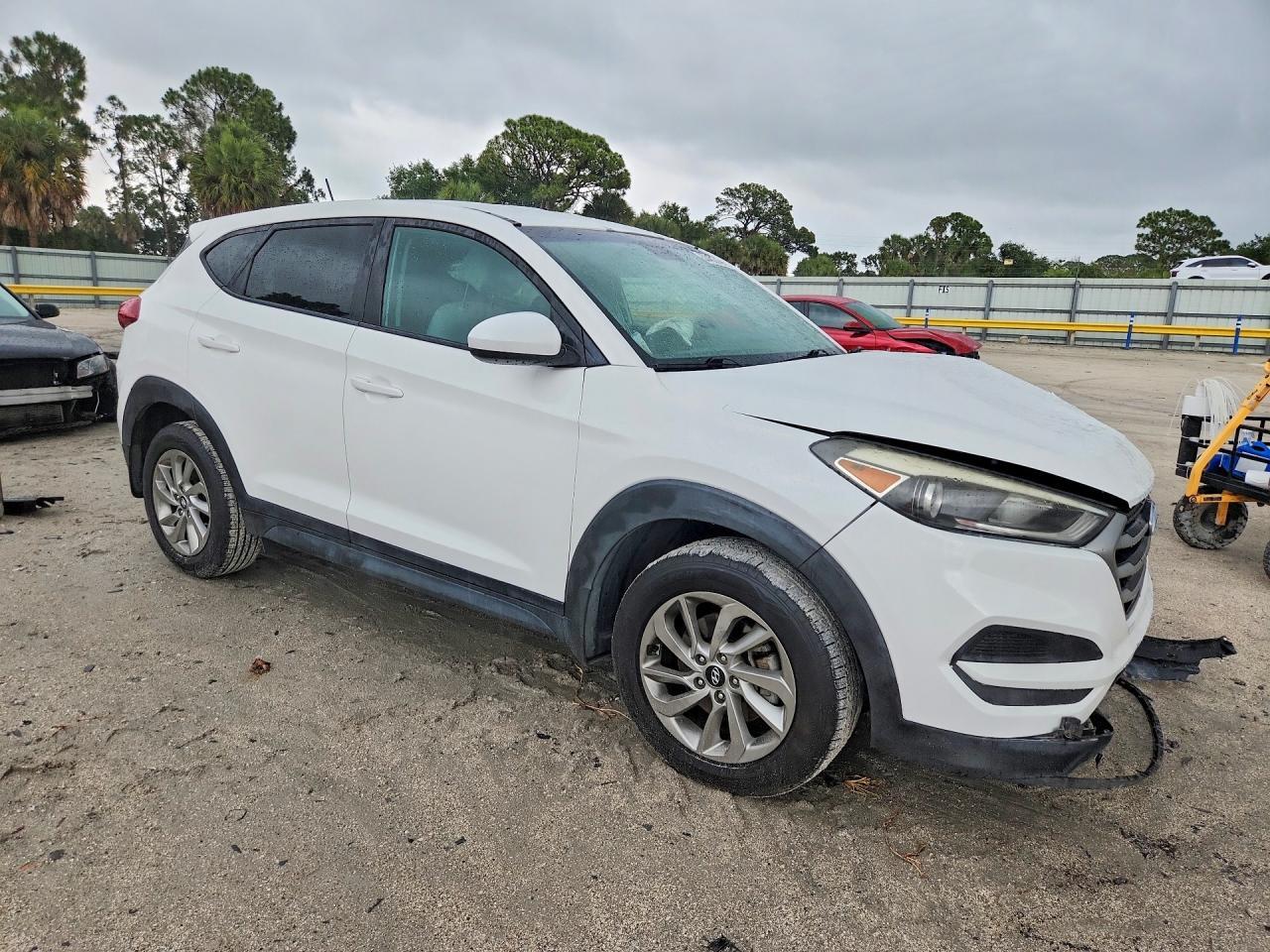 2017 Hyundai Tucson - Фото 4